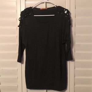 3/4 Belldini top
